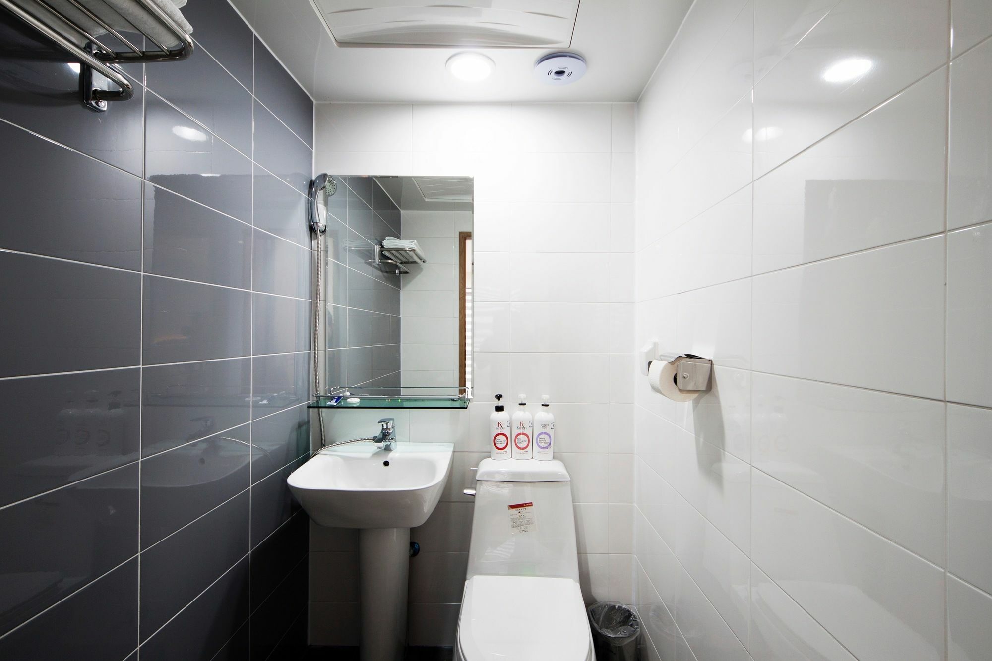 K-Grand Hostel Yeosu Exterior foto