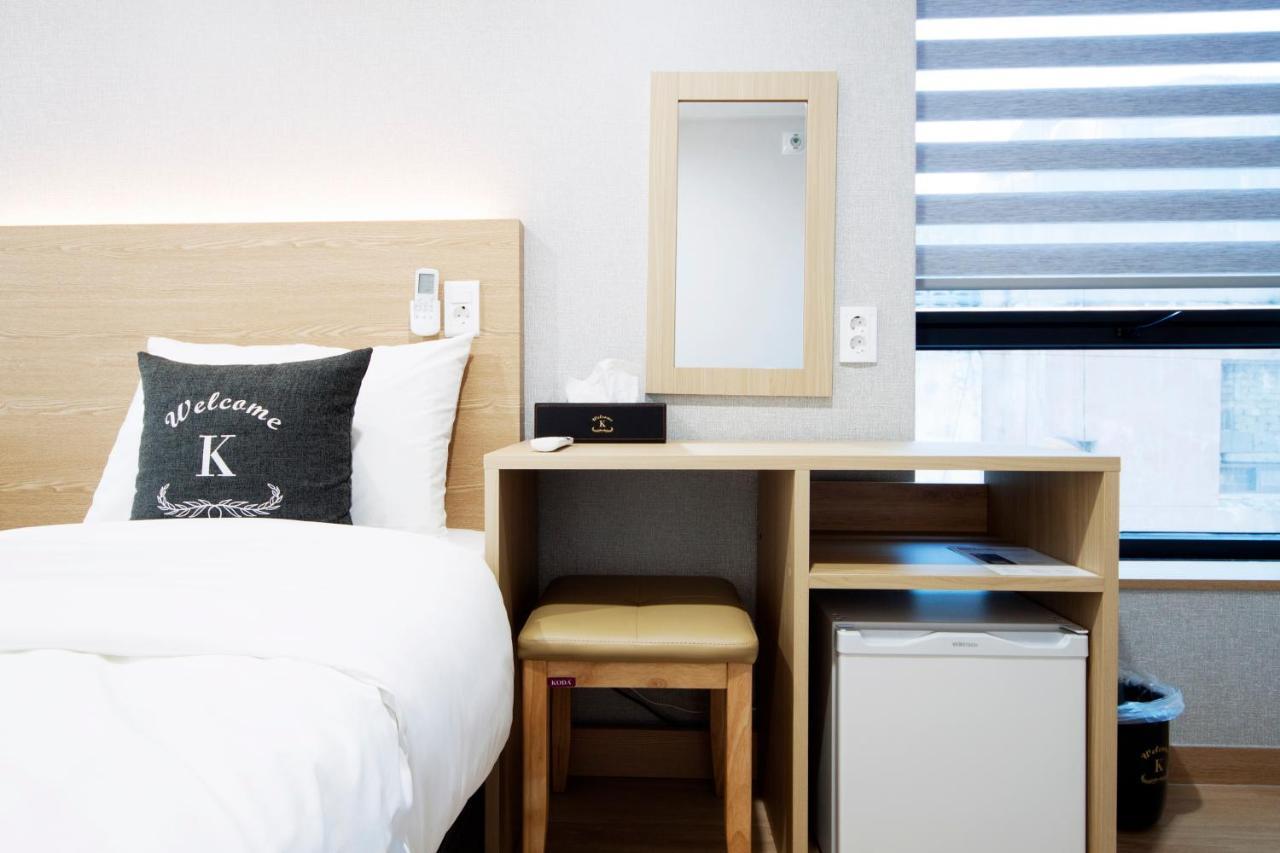 K-Grand Hostel Yeosu Exterior foto
